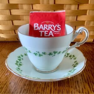 White and Green Porcelain Tea Set with Leaf Design